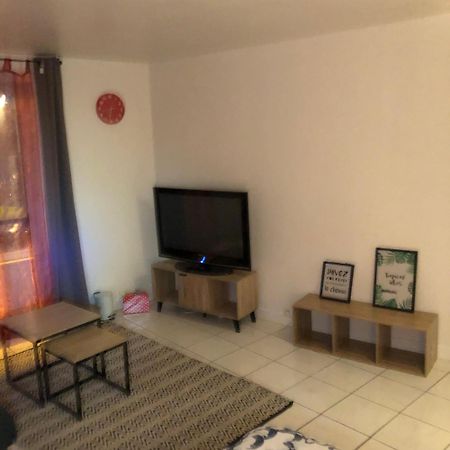 T2 Cosy Corbeil Gare Apartment Bagian luar foto